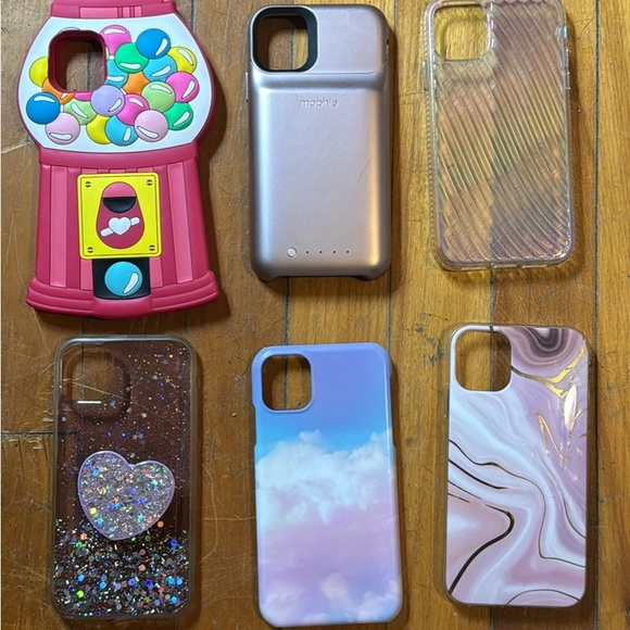iPhone 11 Cases - Picture 1 of 2